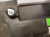 Recambio de aletin delantero izquierdo para dacia sandero iii 1.0 tce 90 referencia OEM IAM 638132662R 638138150R 