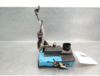 Recambio de cerradura puerta delantera izquierda para volvo xc90 2.4 diesel cat referencia OEM IAM 30699751 30699751 