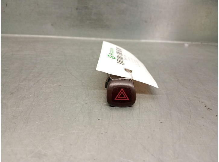 Recambio de warning para volvo xc90 2.4 diesel cat referencia OEM IAM 30739319 9123682 