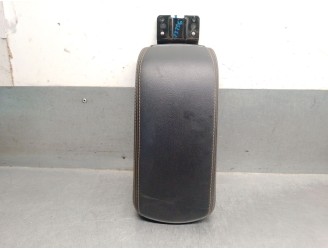 Replacement central armrest for Jeep Compass (MP, M6, MV, M7) 2.0 CRD 4x4 OEM IAM reference 5ZK07LT5AB 5ZK07LT5AB 