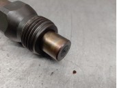 Replacement injector for Volvo V40 Estate TD OEM IAM reference LCR6735401D LUCAS