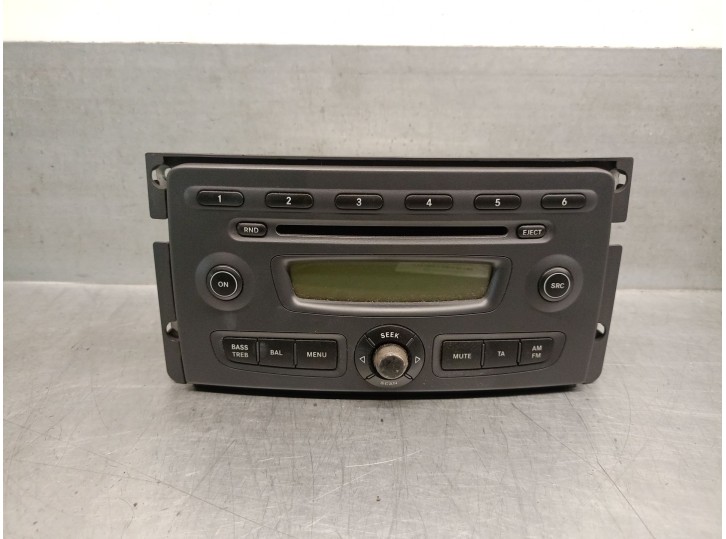 Recambio de sistema audio / radio cd para smart coupe 1.0 cat referencia OEM IAM A4518202879 A4518202879 VISTEON
