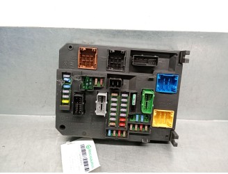Recambio de caja reles / fusibles para peugeot 508 sw i (8e_) 2.0 hdi referencia OEM IAM 9664992380 S180121005H CONTINENTAL