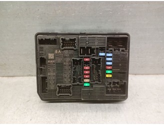 Recambio de caja reles / fusibles para dacia sandero iii 1.0 tce 90 referencia OEM IAM 284B64435R 284B64435R 