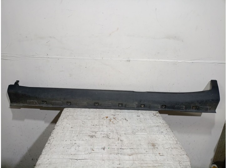 Recambio de faldon lateral para mg zs suv (azs1) 1.0 t-gdi referencia OEM IAM 529307997  10252399