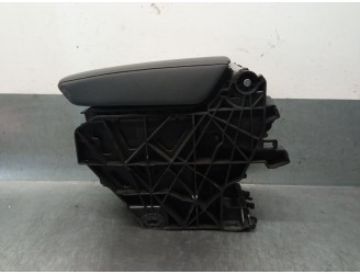 Replacement central armrest for Seat Leon SP KL / SFDXDEX0 1.5 Leon SP OEM IAM reference 5FA864207C 5FA864207C 