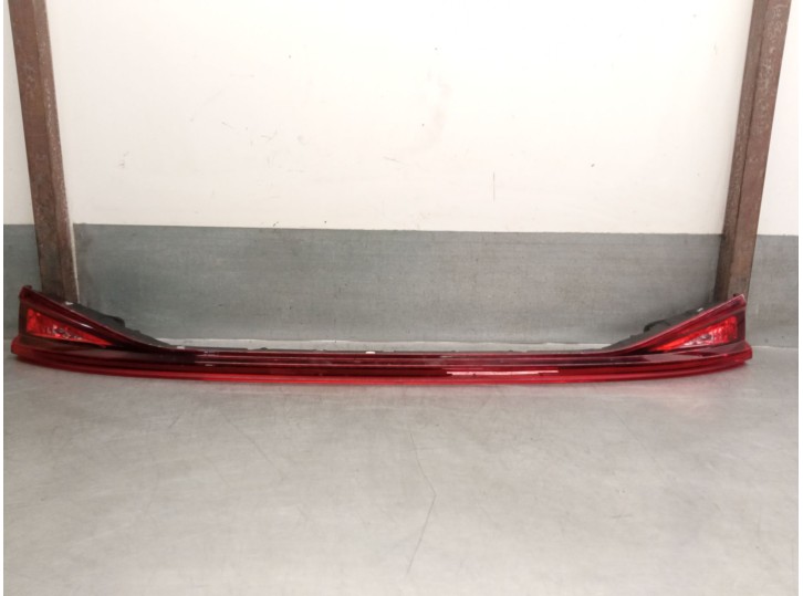 Recambio de piloto trasero central para seat leon sp kl / sfdxdex0 1.5 leon sp referencia OEM IAM 5FE945307F 5FE945307R 