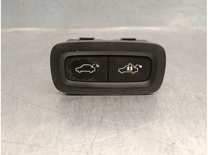 Recambio de interruptor para volvo xc40 (536) d4 awd referencia OEM IAM 31674801 31674801 