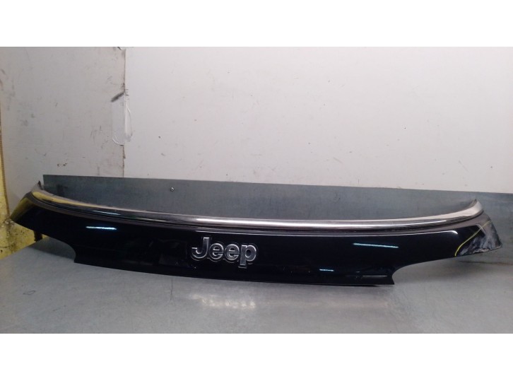 Recambio de molduras traseras para jeep compass (mp, m6, mv, m7) 2.0 crd 4x4 referencia OEM IAM 5UN62KXJAC 5UN62KXJAD 