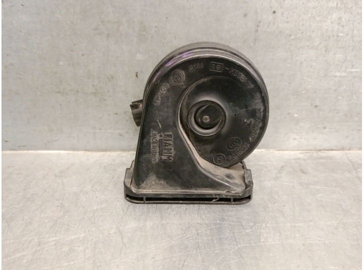 Recambio de claxon para volvo xc40 (536) d4 awd referencia OEM IAM 30747614 30747614 