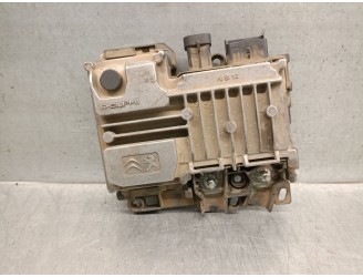 Recambio de centralita start / stop para peugeot 2008 i (cu_) 1.6 bluehdi 100 referencia OEM IAM 9810858280 DELPHI