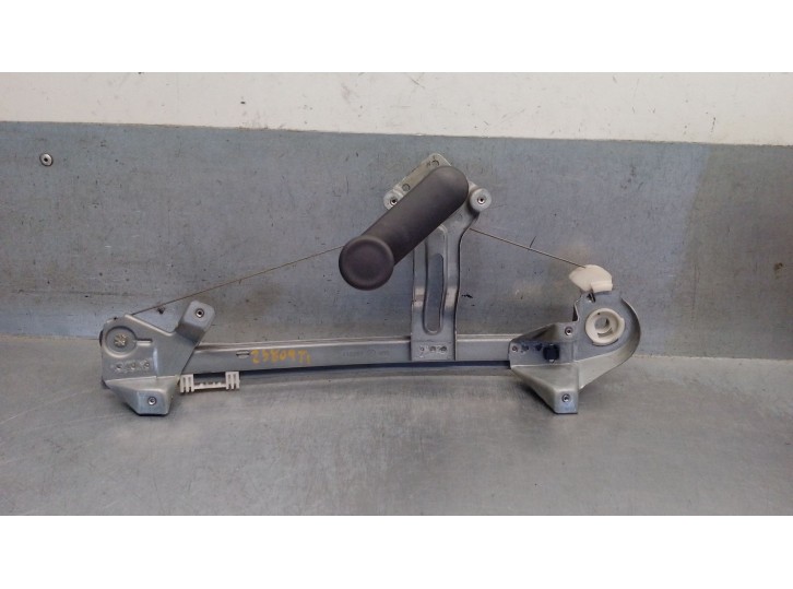 Recambio de elevalunas trasero izquierdo para opel vectra b berlina 1.8 16v cat referencia OEM IAM 90464335LH 5140007 