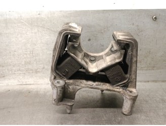 Recambio de soporte motor para opel vectra b berlina 1.8 16v cat referencia OEM IAM 90539069 5682512 