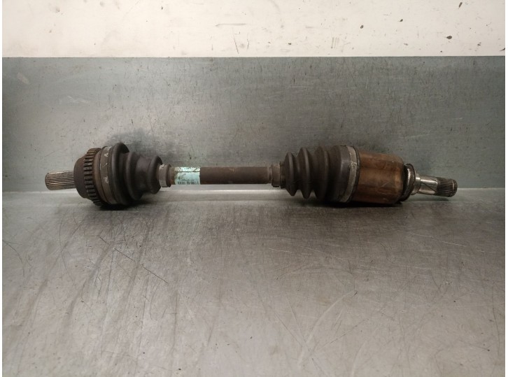 Recambio de transmision trasera izquierda para smart coupe 1.0 cat referencia OEM IAM A4513570501 A4513570501 