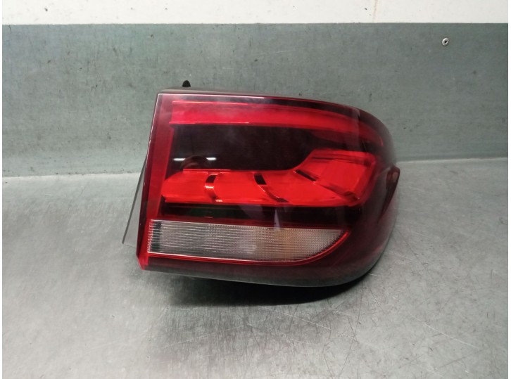 Recambio de piloto trasero derecho para mg zs suv (azs1) 1.0 t-gdi referencia OEM IAM 10571682 10571682 