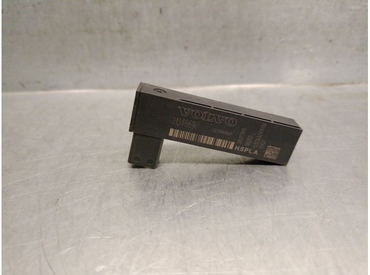 Recambio de antena para volvo xc40 (536) d4 awd referencia OEM IAM 31346697  