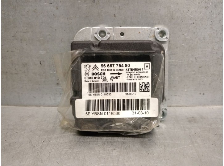 Recambio de centralita airbag para peugeot 3008 i monospace (0u_) 1.6 hdi referencia OEM IAM 9666775480  0285010704 BOSCH