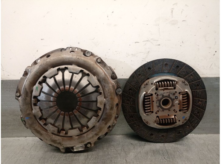 Recambio de kit embrague para renault captur ii (hf_) lpg (hfmt) referencia OEM IAM 302106552R 302050055R C1084657 VALEO