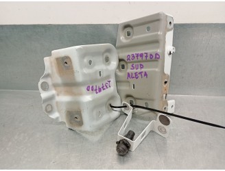 Recambio de refuerzo lateral para renault captur ii (hf_) tce 90 (hfm6) referencia OEM IAM 641343398R 641344741R 