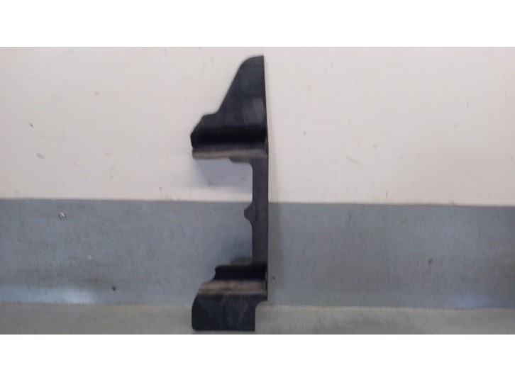 Recambio de molduras delanteras para hyundai i30 1.6 crdi cat referencia OEM IAM 291362L000 291362L000 