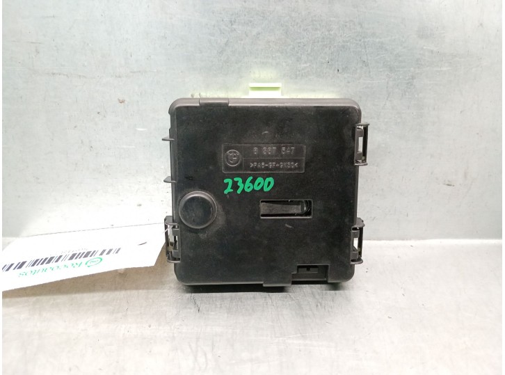Recambio de caja reles / fusibles para bmw x3 (e83) 2.0d referencia OEM IAM 8387547 