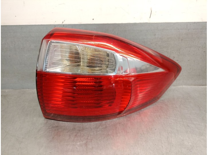 Replacement rear right tail light for Ford C-Max II (DXA/CB7, DXA/CEU) 1.0 EcoBoost OEM IAM reference AN5113404BF 1767526 VAL