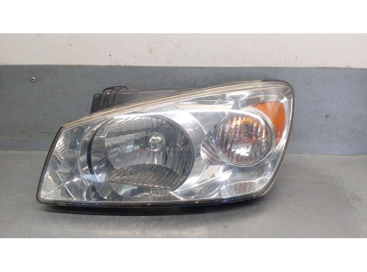 Recambio de faro izquierdo para kia cerato 2.0 turbodiesel cat referencia OEM IAM 921012F020 921012F020 