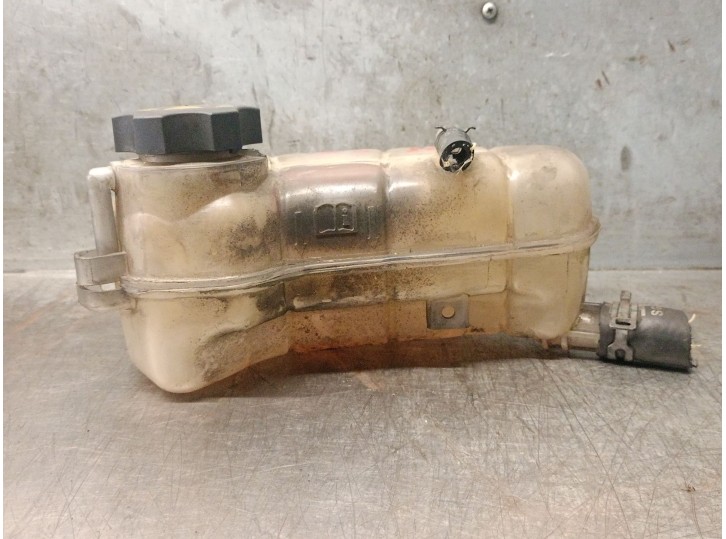 Recambio de deposito expansion para chevrolet aveo 1.3 diesel cat referencia OEM IAM 95048411 95048411 