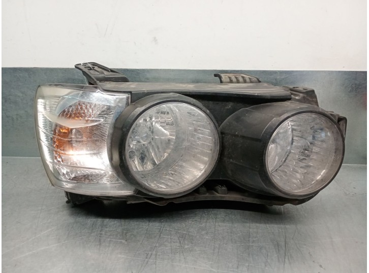 Recambio de faro derecho para chevrolet aveo 1.3 diesel cat referencia OEM IAM 96831062 96831062 