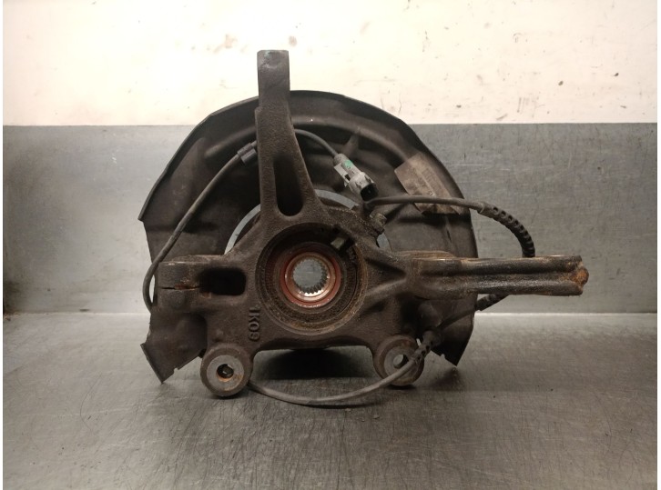 Recambio de mangueta delantera izquierda para chevrolet aveo 1.3 diesel cat referencia OEM IAM 94524968 94524968 