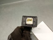 Replacement immobilizer control unit for Hyundai Accent (LC) 1.5 CRDi CAT OEM IAM reference 9540025800 F005V00370 BOSCH