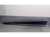 Recambio de molduras delanteras para renault clio iv 0.9 referencia OEM IAM 808777693R 808217409R 