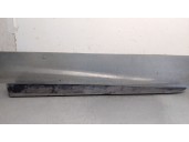 Recambio de molduras delanteras para renault clio iv 0.9 referencia OEM IAM 801865598R 801861012R 