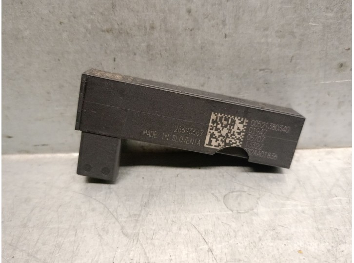 Replacement antenna for Fiat 500 (312_) Electric (EV) OEM IAM reference 00521380340 52138034 MOPAR