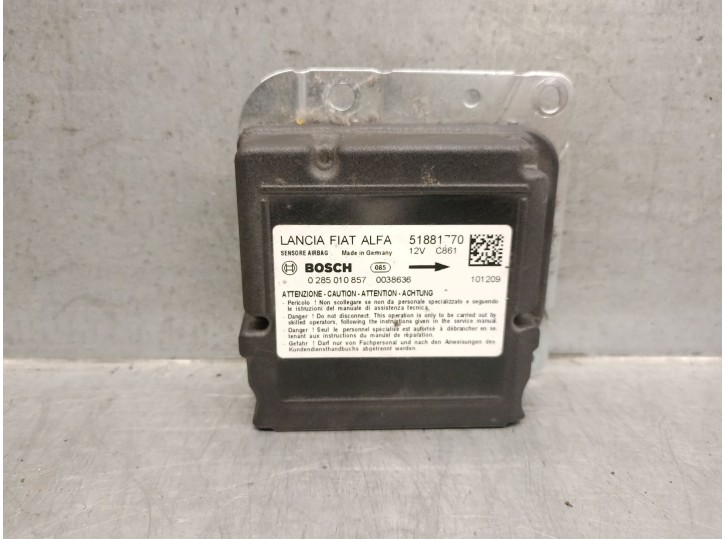 Recambio de centralita airbag para fiat doblo 1.3 16v jtd cat referencia OEM IAM 51881770  BOSCH