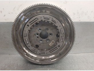 Recambio de volante motor para seat leon sp kl / sfdxdex0 1.5 leon sp referencia OEM IAM 04E105266AM 04E105266AM 