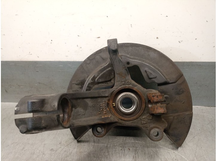 Recambio de mangueta delantera derecha para volvo xc60 i suv (156) d5 awd referencia OEM IAM 7G913K170M 31451327 