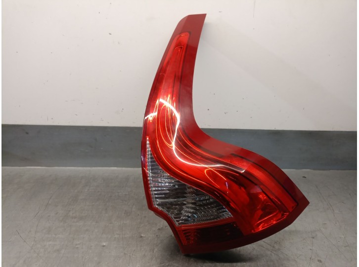 Recambio de piloto trasero derecho para volvo xc60 i suv (156) d5 awd referencia OEM IAM 89504241 31290684 