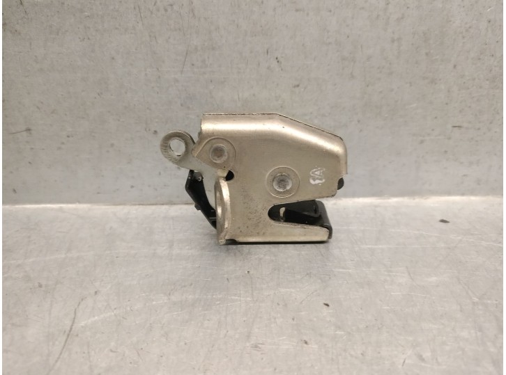 Recambio de cerradura maletero / porton para fiat doblo 1.3 16v jtd cat referencia OEM IAM 51757818 51757818 