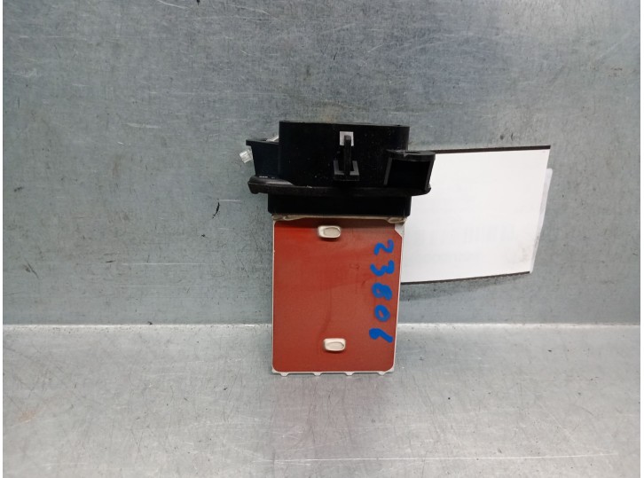 Recambio de resistencia calefaccion para chevrolet aveo 1.3 diesel cat referencia OEM IAM 52429971 94560526 