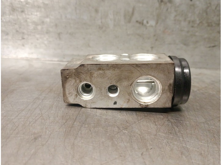 Recambio de valvula expansion para kia cerato 2.0 turbodiesel cat referencia OEM IAM 976262F000 976262F000 