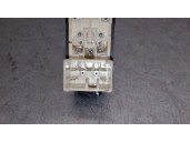 Recambio de mando elevalunas trasero derecho para kia cerato 2.0 turbodiesel cat referencia OEM IAM 9357820000 935802F500GW 