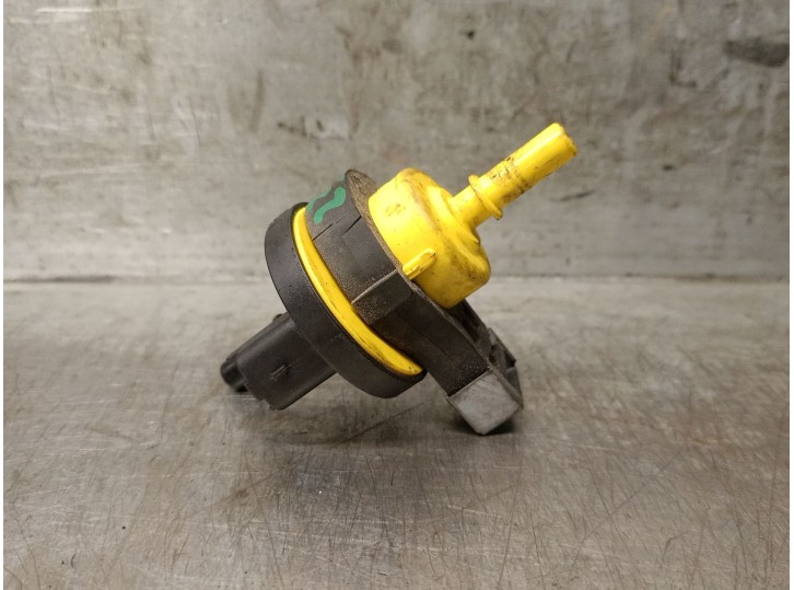 Recambio de electrovalvula vacio para renault captur ii (hf_) tce 90 (hfm6) referencia OEM IAM 49304569R  V29122964 VALEO