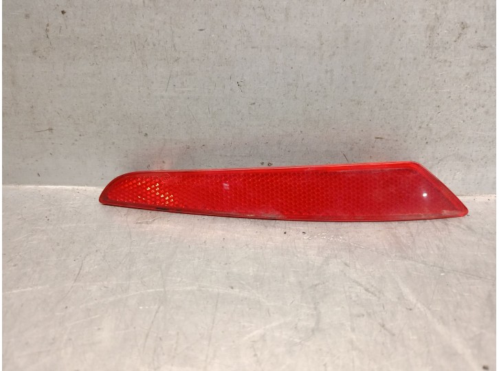 Recambio de piloto trasero derecho paragolpes para seat leon (5f1) 1.6 tdi referencia OEM IAM 5F0945106F 5F0945106F 