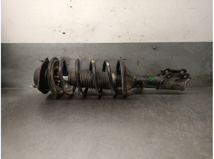 Replacement front right shock absorber for Hyundai Getz (TB) 1.5 CRDi CAT OEM IAM reference 546601C600 546601C600 