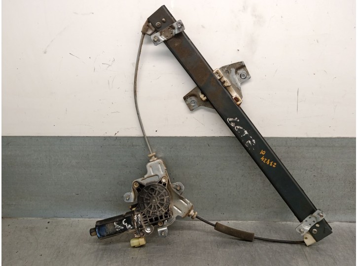 Recambio de elevalunas delantero izquierdo para hyundai getz (tb) 1.5 crdi cat referencia OEM IAM 824031C210 824031C210 