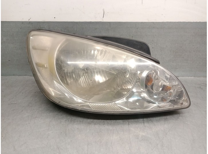 Recambio de faro derecho para hyundai getz (tb) 1.5 crdi cat referencia OEM IAM 921021C5000 921021C510 