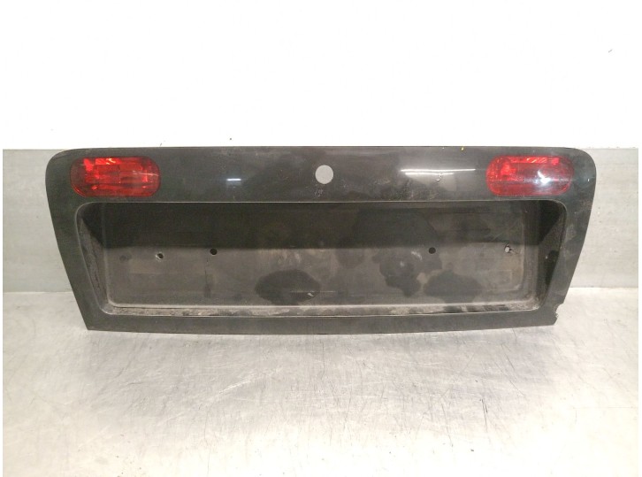 Recambio de portamatriculas para audi a6 berlina (4b2) 2.5 v6 24v tdi cat (aym) referencia OEM IAM 4B5945695L 4B5945695E01C 