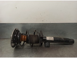 Replacement right front shock absorber for BMW 1 Series sedan (F20) 2.0 turbodiesel OEM IAM reference 31316791575 