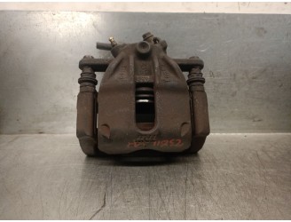 Recambio de pinza freno delantera derecha para nissan micra (k12e) 1.4 cat referencia OEM IAM 41001AX601 41001AX601 TRW